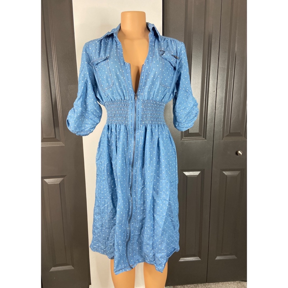 Zip up dress